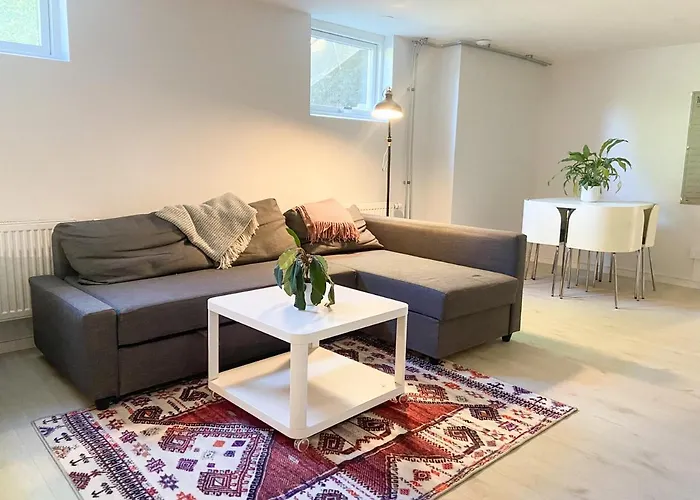 Newly Renovated Apartment - Straengnaes, Ekorrvaegen